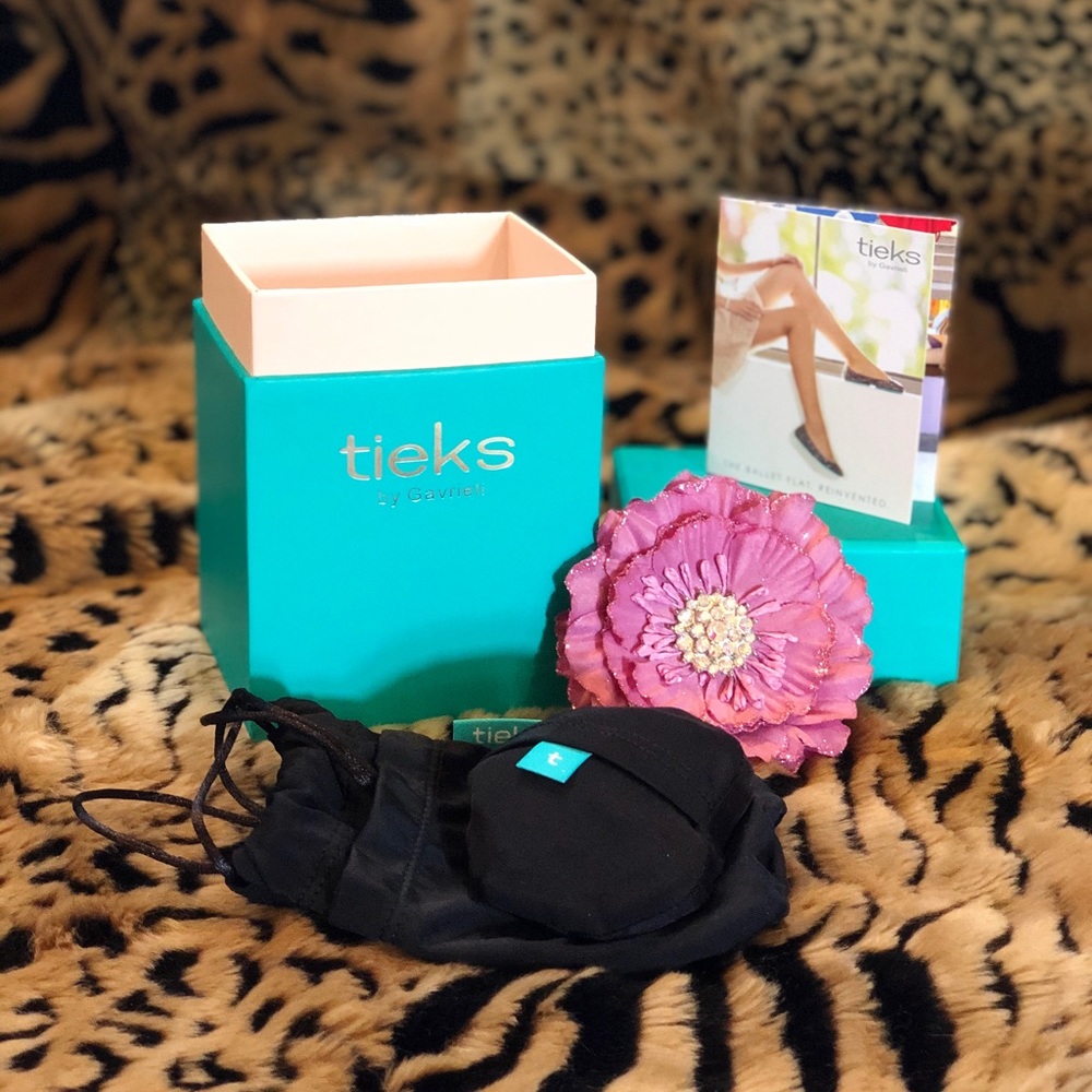 Tieks Box Set Plus Flower